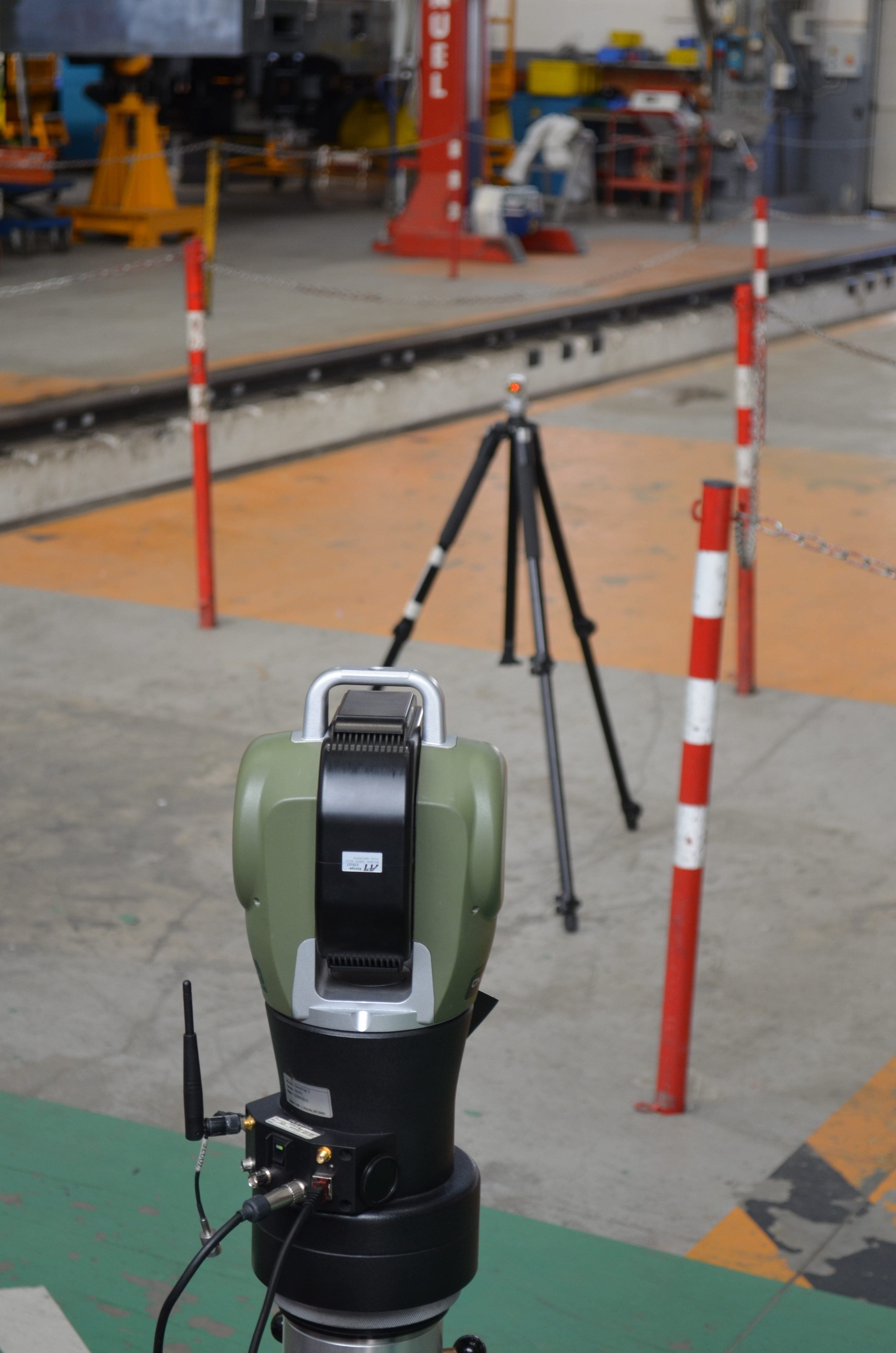Rilievo tramite laser scanner e laser tracker della locomotiva TRAXX DC3
